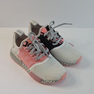 Adidas NMD R1 Girls Size 4.5